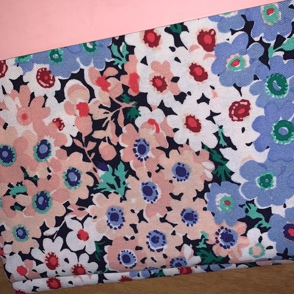 NWT Kate Spade Daisy Garden Shower Curtain - Picture 3 of 6